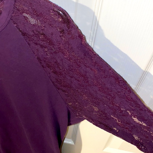 PLUM Lace sleeve dress - Picture 3 of 6